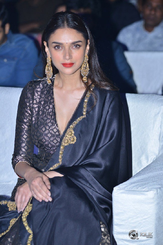 Aditi-Rao-Hydari-at-Antariksham-Pre-Release-Event